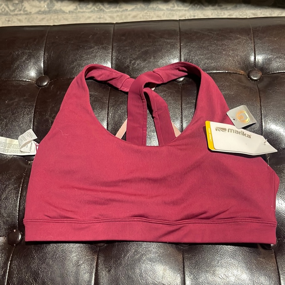 Marika sports bra